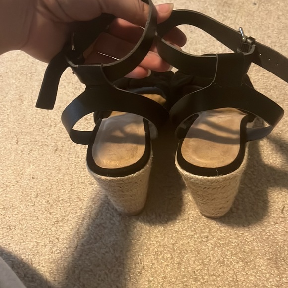 Black knot suede Wedges - Picture 4 of 4